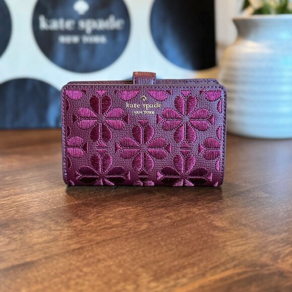 Kate Spade New York Spade Flower Embroidered Medium Bifold Wallet In Dark Merlot - Picture 1 of 4